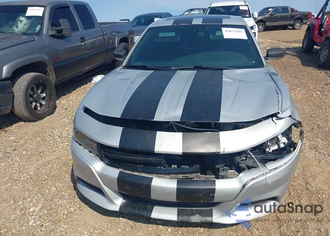 2019 Dodge Charger Sxt Rwd z USA, uszkodzony, nr VIN 2C3CDXBG5KH720174